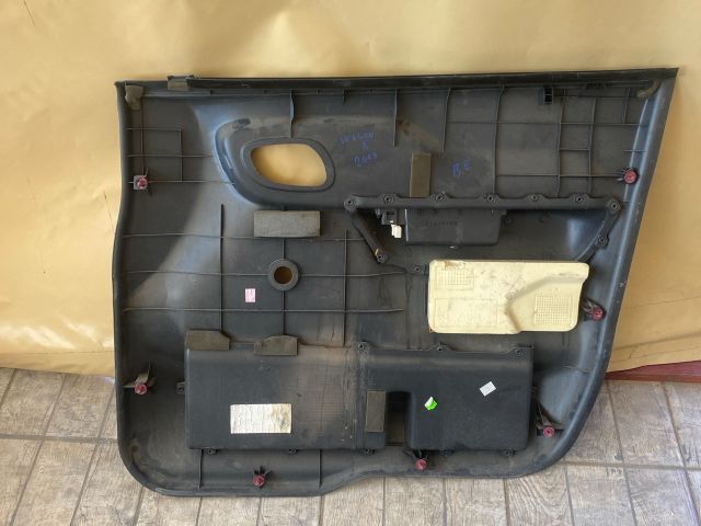 bontott SUZUKI WAGON R PLUS Bal első Ajtó Kárpit