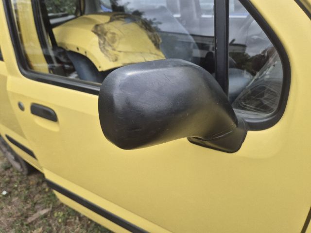 bontott SUZUKI WAGON R PLUS Bal első Ajtó (Részeivel)