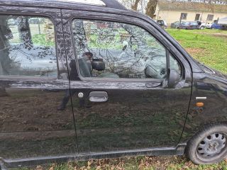 bontott SUZUKI WAGON R PLUS Bal első Ajtó (Részeivel)