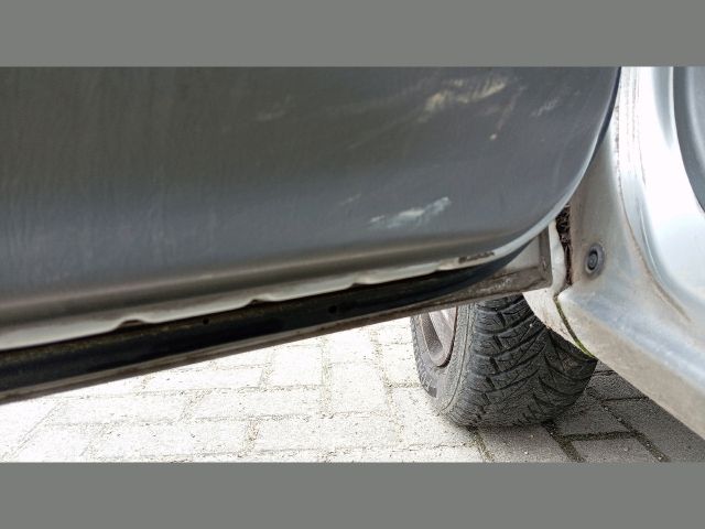 bontott SUZUKI WAGON R PLUS Bal első Ajtó (Üres lemez)