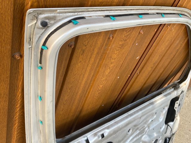 bontott SUZUKI WAGON R PLUS Bal első Ajtó (Üres lemez)