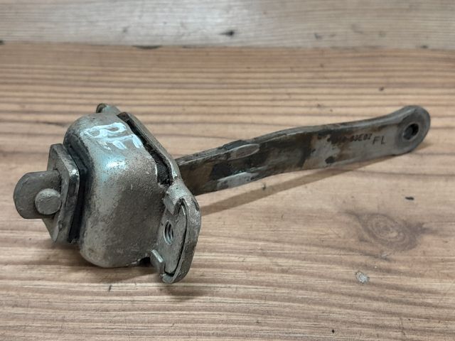 bontott SUZUKI WAGON R PLUS Bal első Ajtóhatároló