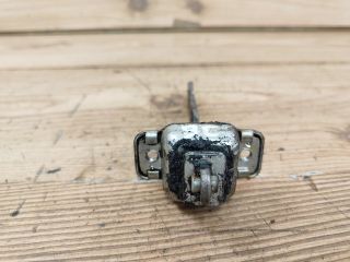 bontott SUZUKI WAGON R PLUS Bal első Ajtóhatároló