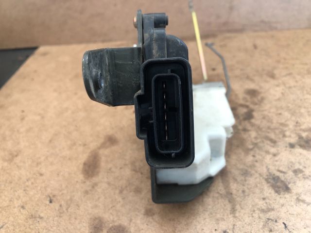 bontott SUZUKI WAGON R PLUS Bal első Ajtózár