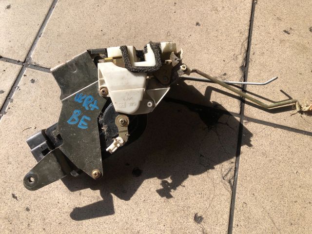 bontott SUZUKI WAGON R PLUS Bal első Ajtózár