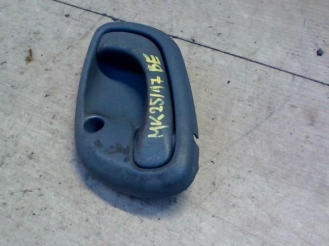 bontott SUZUKI WAGON R PLUS Bal első Belső Kilincs