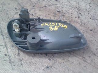 bontott SUZUKI WAGON R PLUS Bal első Belső Kilincs