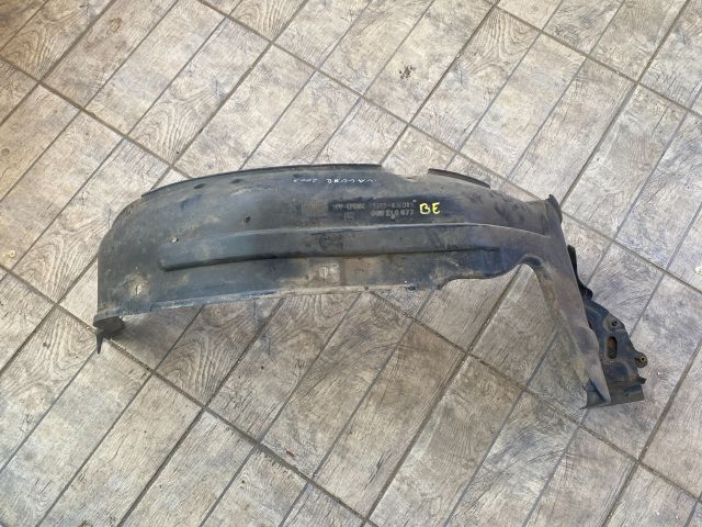 bontott SUZUKI WAGON R PLUS Bal első Első Dobbetét (Kerékjárati, Műanyag)