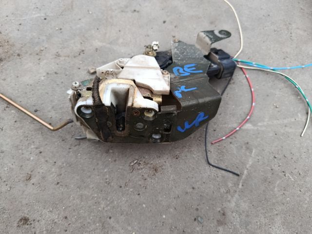 bontott SUZUKI WAGON R PLUS Bal első Központizár Motor