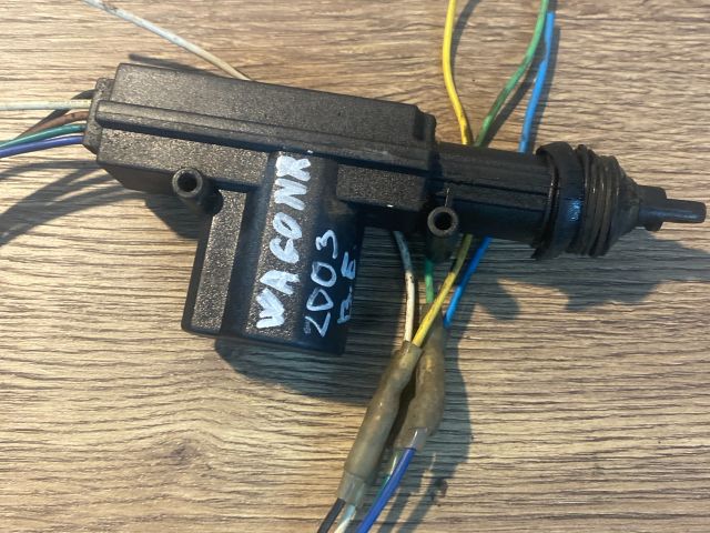 bontott SUZUKI WAGON R PLUS Bal első Központizár Motor