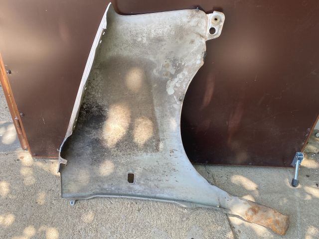 bontott SUZUKI WAGON R PLUS Bal első Sárvédő