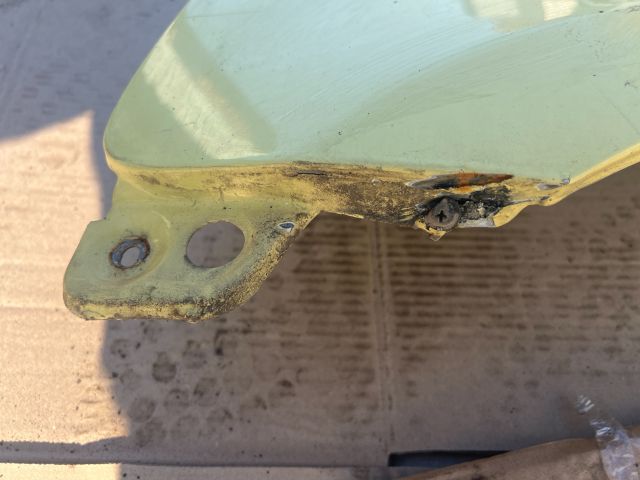 bontott SUZUKI WAGON R PLUS Bal első Sárvédő