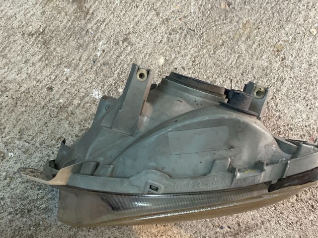 bontott SUZUKI WAGON R PLUS Bal Fényszóró