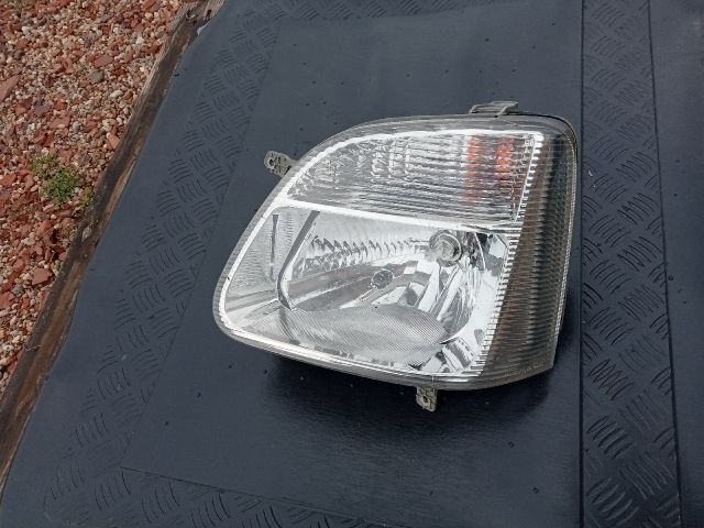 bontott SUZUKI WAGON R PLUS Bal Fényszóró