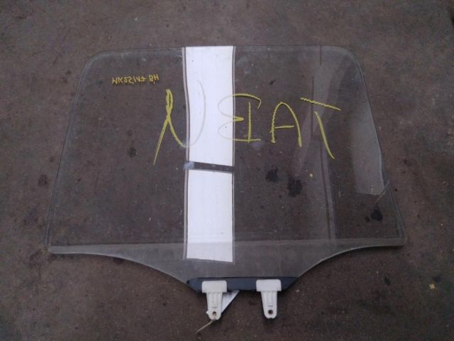 bontott SUZUKI WAGON R PLUS Bal hátsó Ablak