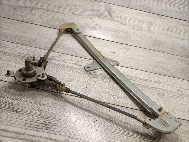 bontott SUZUKI WAGON R PLUS Bal hátsó Ablakemelő Szerkezet (Mechanikus)