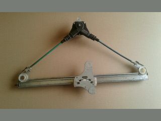 bontott SUZUKI WAGON R PLUS Bal hátsó Ablakemelő Szerkezet (Mechanikus)