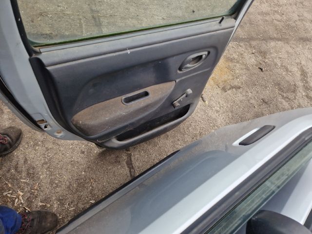 bontott SUZUKI WAGON R PLUS Bal hátsó Ajtó (Részeivel)