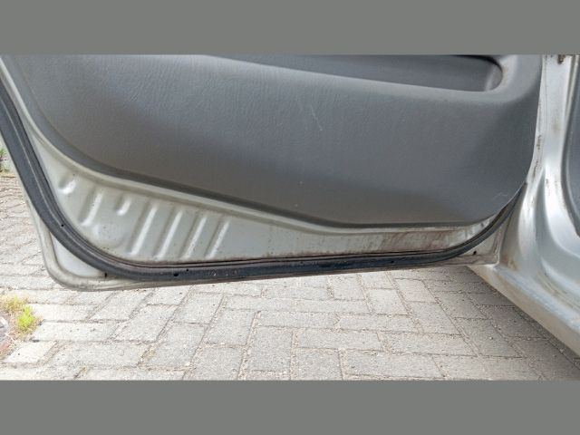 bontott SUZUKI WAGON R PLUS Bal hátsó Ajtó (Üres lemez)