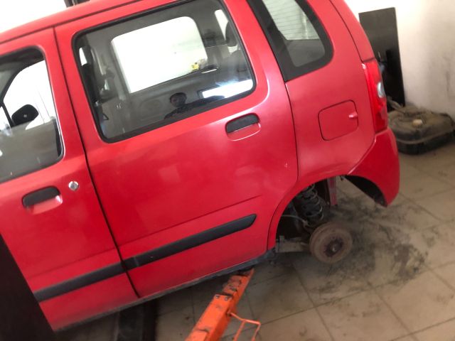 bontott SUZUKI WAGON R PLUS Bal hátsó Ajtó (Üres lemez)