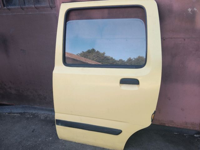 bontott SUZUKI WAGON R PLUS Bal hátsó Ajtó (Üres lemez)