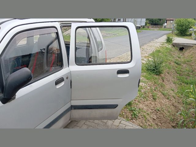 bontott SUZUKI WAGON R PLUS Bal hátsó Ajtó (Üres lemez)