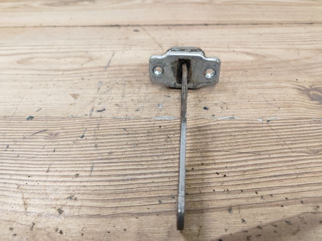 bontott SUZUKI WAGON R PLUS Bal hátsó Ajtóhatároló