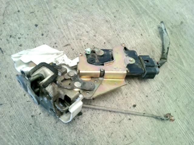 bontott SUZUKI WAGON R PLUS Bal hátsó Ajtózár