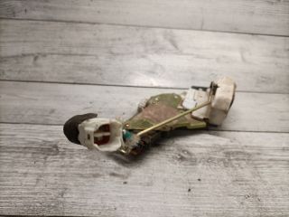 bontott SUZUKI WAGON R PLUS Bal hátsó Ajtózár