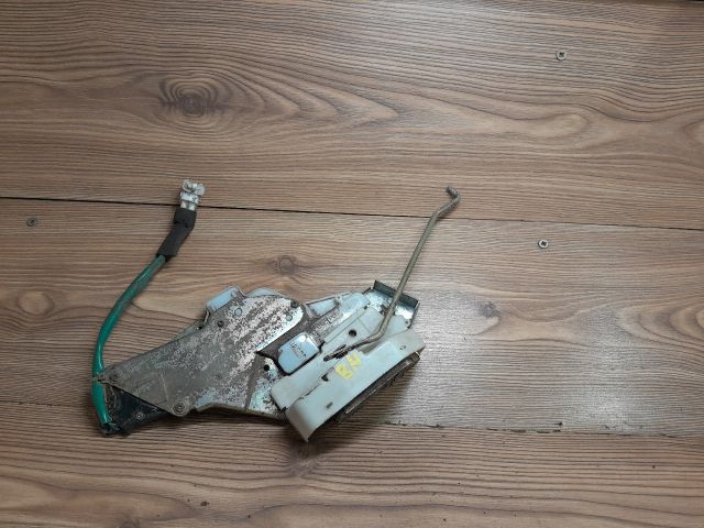 bontott SUZUKI WAGON R PLUS Bal hátsó Ajtózár