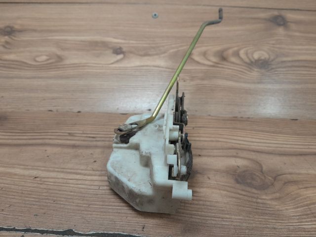 bontott SUZUKI WAGON R PLUS Bal hátsó Ajtózár