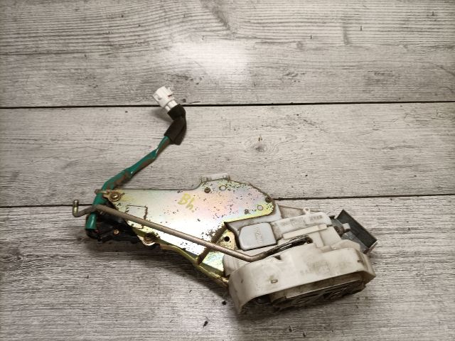 bontott SUZUKI WAGON R PLUS Bal hátsó Ajtózár