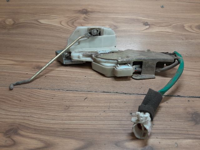 bontott SUZUKI WAGON R PLUS Bal hátsó Ajtózár