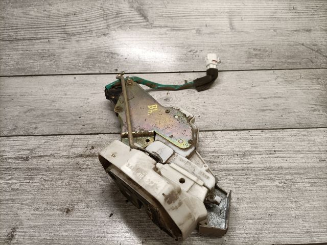 bontott SUZUKI WAGON R PLUS Bal hátsó Ajtózár