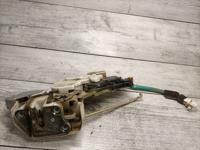 bontott SUZUKI WAGON R PLUS Bal hátsó Ajtózár