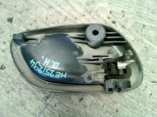 bontott SUZUKI WAGON R PLUS Bal hátsó Belső Kilincs