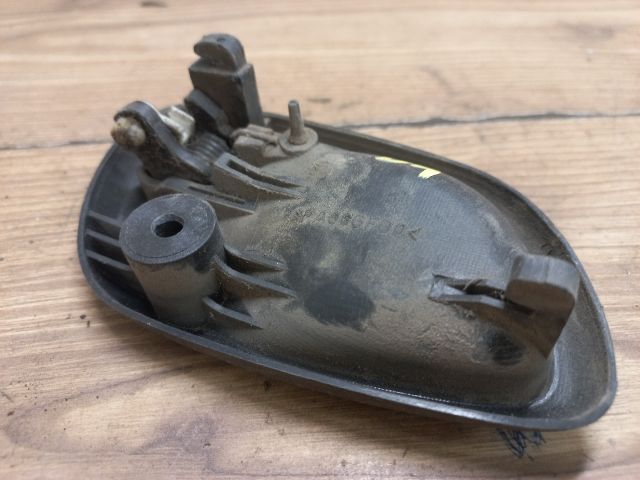 bontott SUZUKI WAGON R PLUS Bal hátsó Belső Kilincs