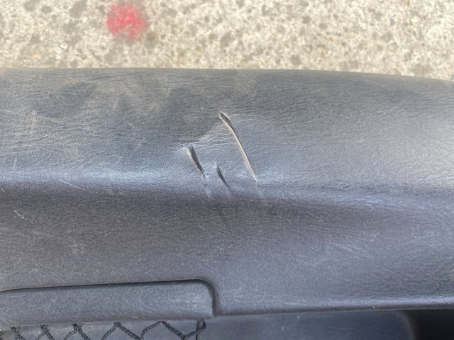 bontott SUZUKI WAGON R PLUS Bal hátsó Csomagtér Burkolat (Műanyag)