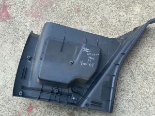 bontott SUZUKI WAGON R PLUS Bal hátsó Csomagtér Burkolat (Műanyag)