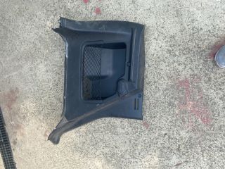 bontott SUZUKI WAGON R PLUS Bal hátsó Csomagtér Burkolat (Műanyag)