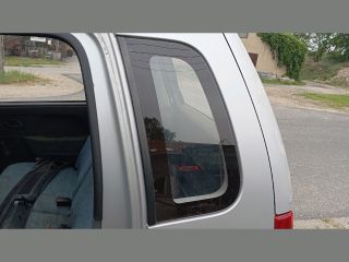 bontott SUZUKI WAGON R PLUS Bal hátsó Fixüveg (Ajtóban)