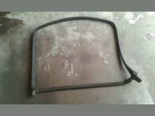 bontott SUZUKI WAGON R PLUS Bal hátsó Gumikéder