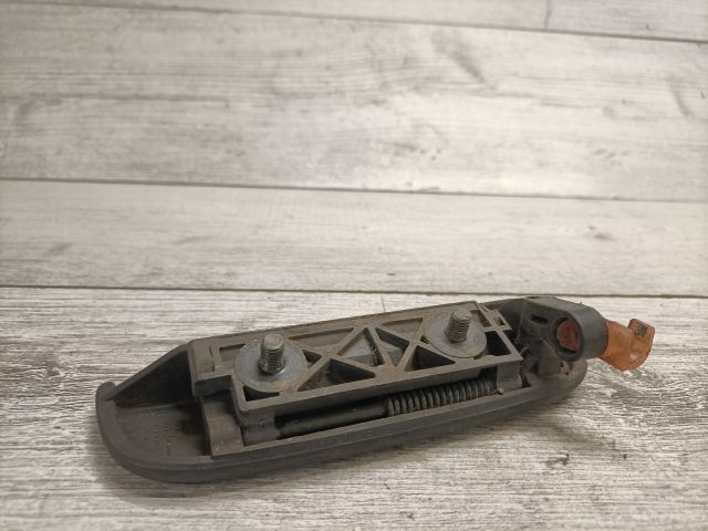 bontott SUZUKI WAGON R PLUS Bal hátsó Külső Kilincs