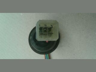 bontott SUZUKI WAGON R PLUS Bal Hátsó Lámpa Foglalat