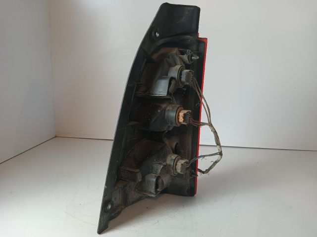 bontott SUZUKI WAGON R PLUS Bal Hátsó Lámpa