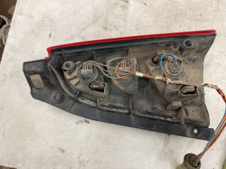 bontott SUZUKI WAGON R PLUS Bal Hátsó Lámpa