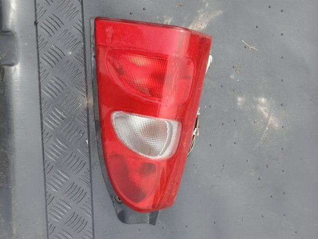 bontott SUZUKI WAGON R PLUS Bal Hátsó Lámpa