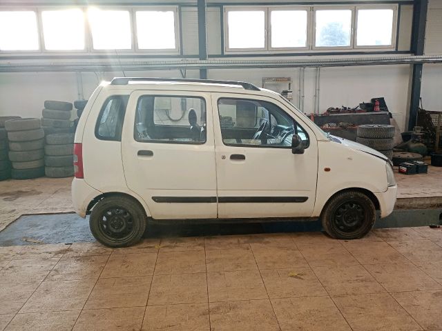 bontott SUZUKI WAGON R PLUS Bal Ködfényszóró