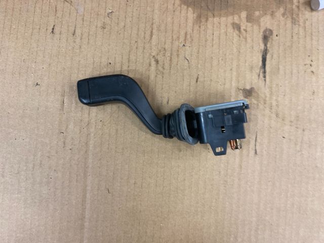 bontott SUZUKI WAGON R PLUS Bal Kormánykapcsoló Irányjelző