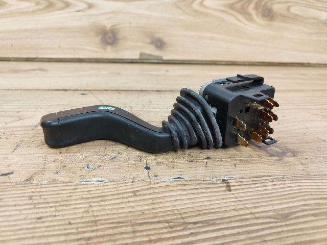 bontott SUZUKI WAGON R PLUS Bal Kormánykapcsoló Irányjelző